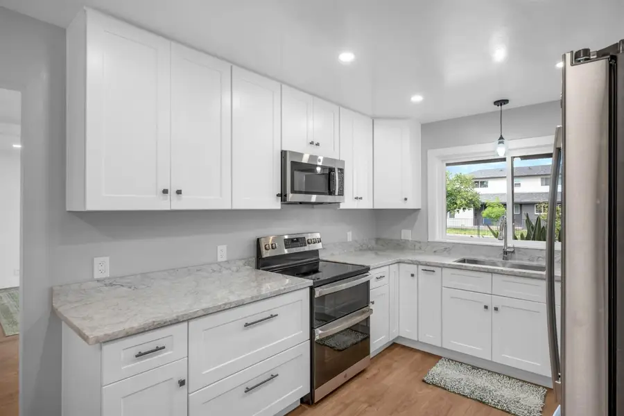 6788 9th Avenue, Sacramento, CA 95820 - #3