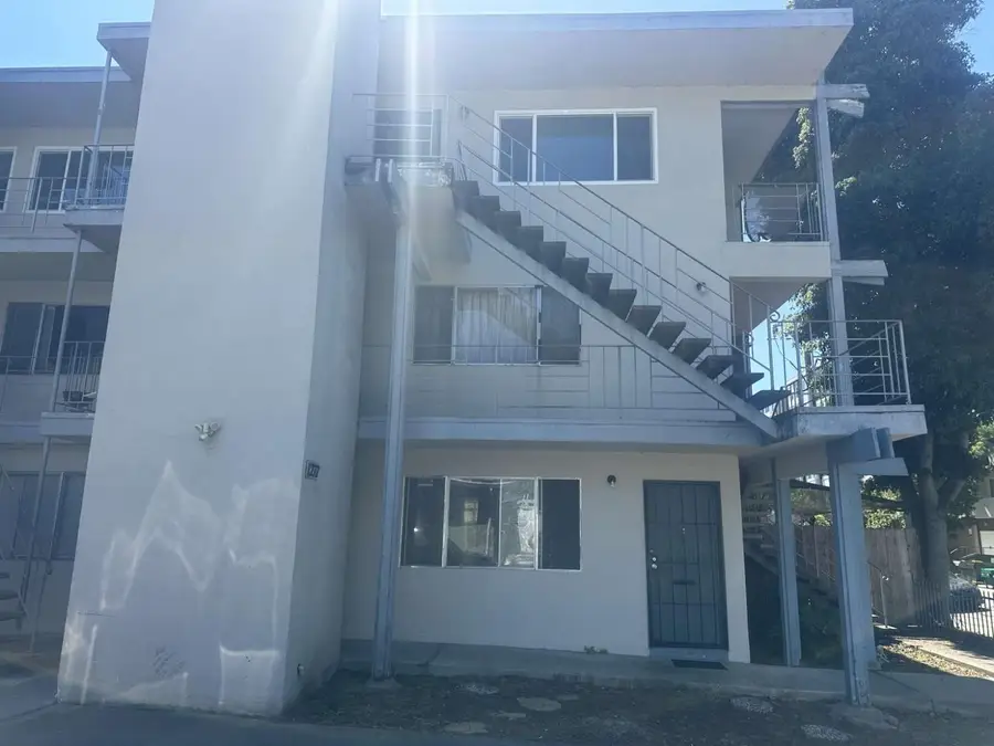 1277 Russell Way, Hayward, CA 94541 - #3