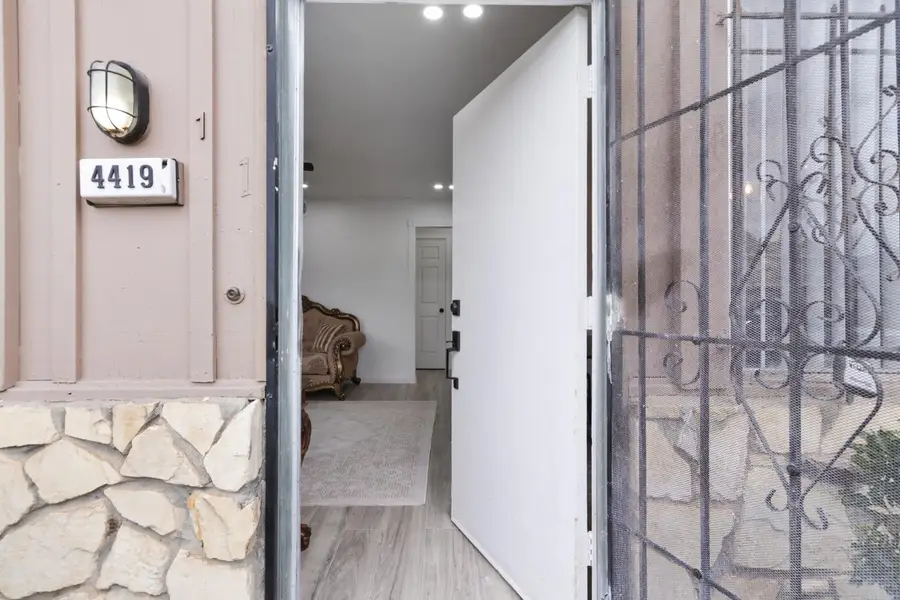 4419 La Cresta Way #1, Stockton, CA 95207 - #3