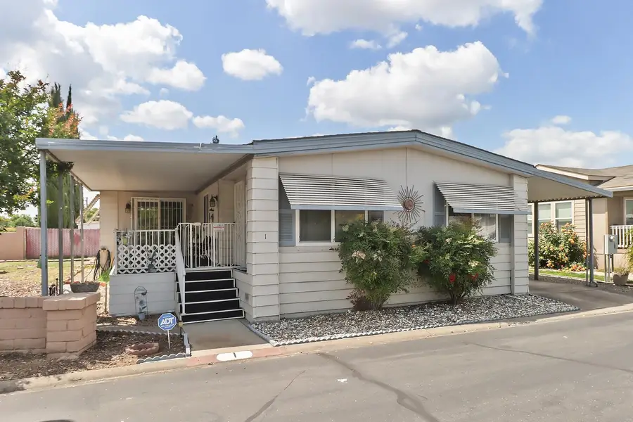 1 Millbrook Circle, Sacramento, CA 95828 - #2