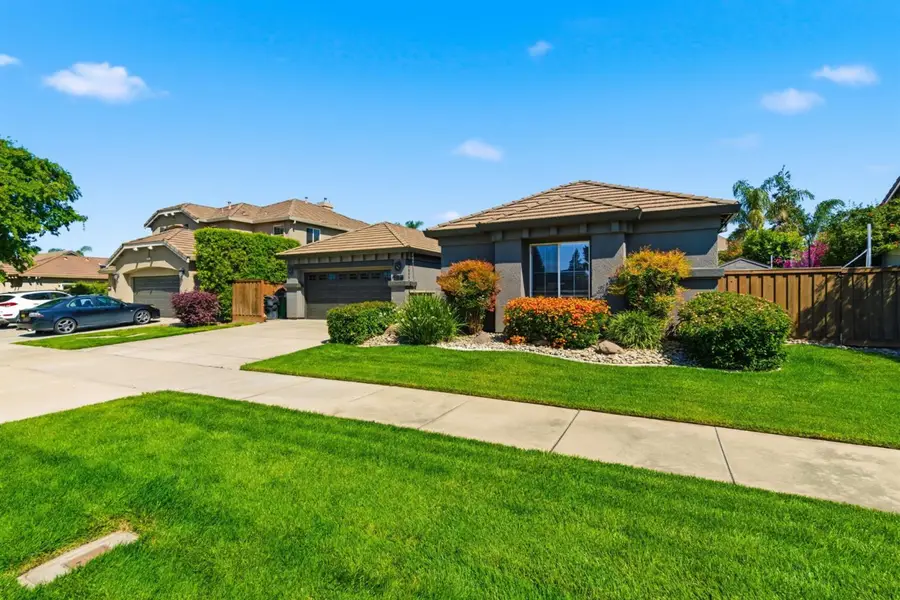 133 W Shasta, Ripon, CA 95366 - #3