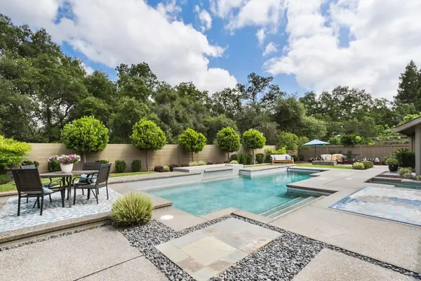 11495 Forty Niner Circle, Gold River, CA 95670