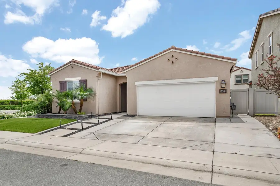 8852 Upbeat Way, Elk Grove, CA 95757 - #3