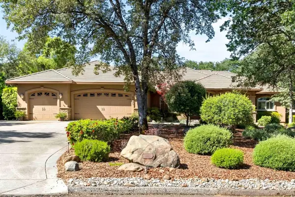 9845 Spyglass Circle, Auburn, CA 95602