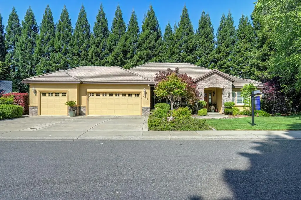 512 Dizmar Ct, Cameron Park, CA 95682 - #1