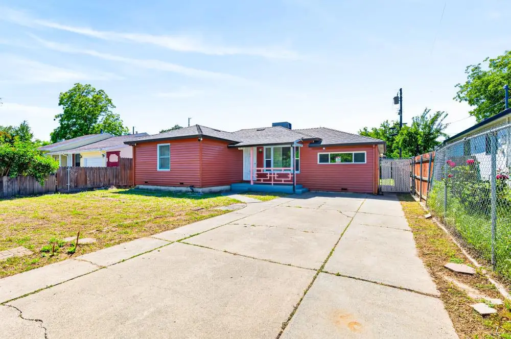4830 Del Norte Boulevard, Sacramento, CA 95820 - #1