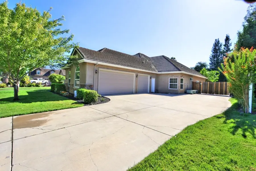 13970 Islandview Way, Walnut Grove, CA 95690 - #3