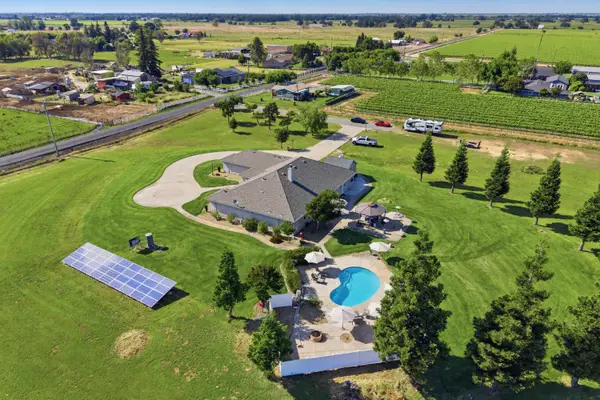 26040 Jacktone Road, Galt, CA 95632