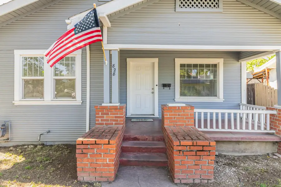 828 8th Street, Marysville, CA 95901 - #3