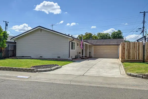 9406 Acapulco Way, Elk Grove, CA 95624