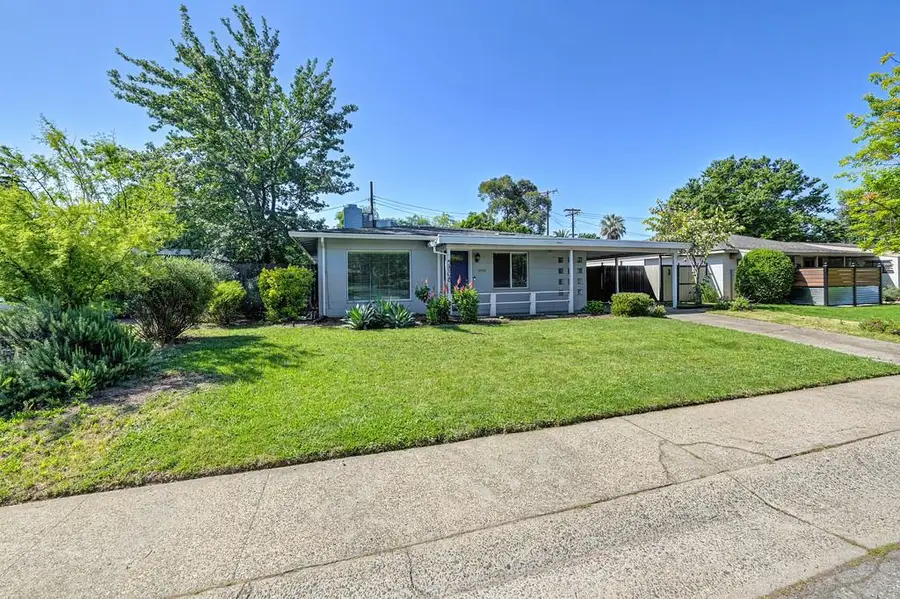 5808 21st Avenue, Sacramento, CA 95820 - #2