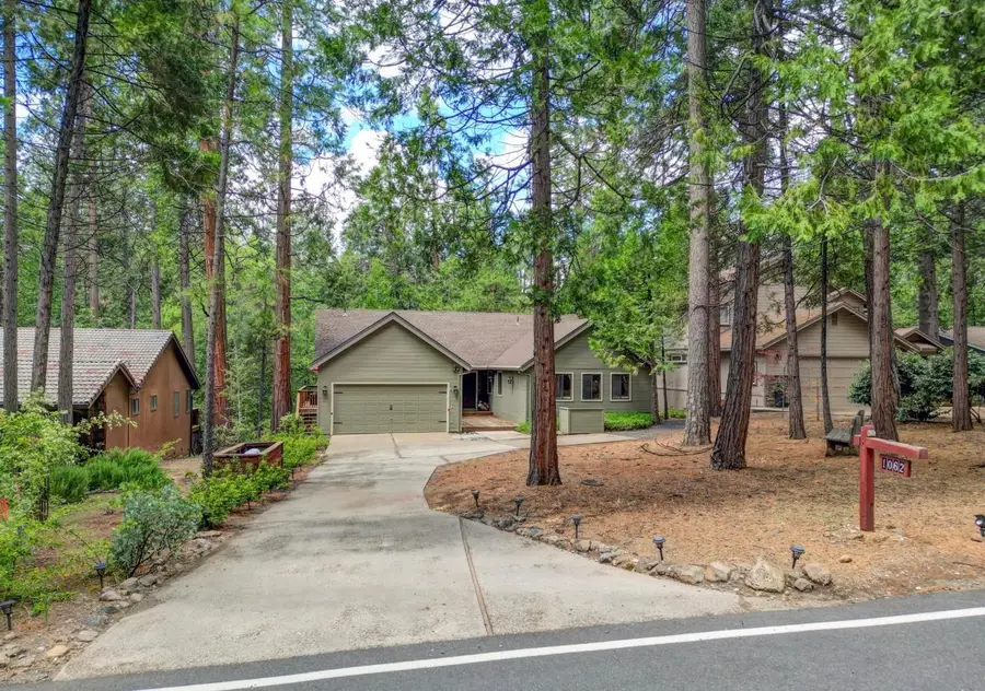 1062 Fairway, Murphys, CA 95247 - #2