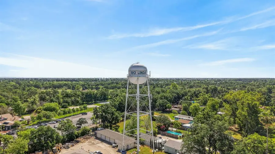 6820 7th Avenue, Rio Linda, CA 95673 - #2
