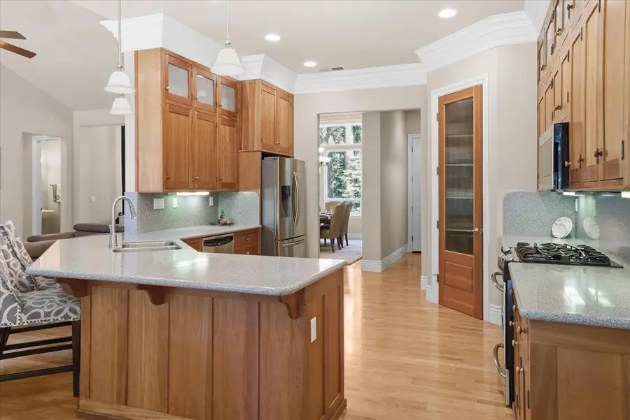 3086 Ridgecrest Way, Pollock Pines, CA 95726 - #2