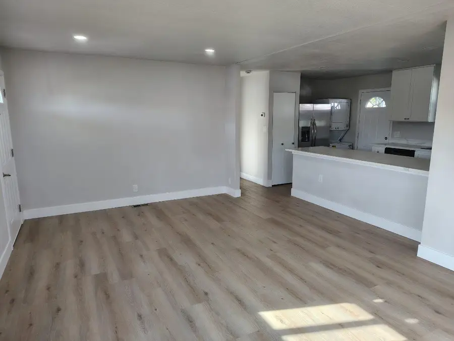 7504 Hazelnut Lane #146, Sacramento, CA 95828 - #3