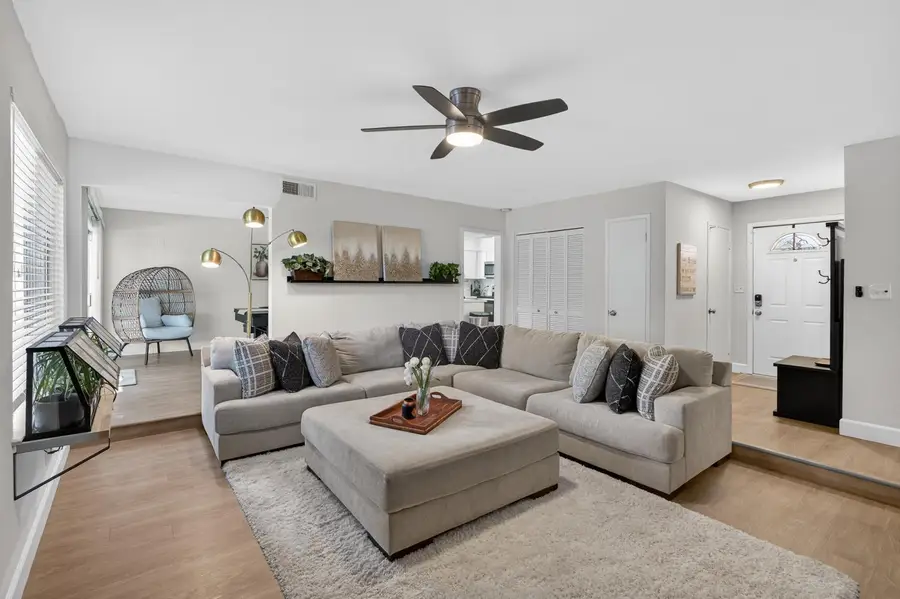 4920 Sky Parkway, Sacramento, CA 95823 - #2