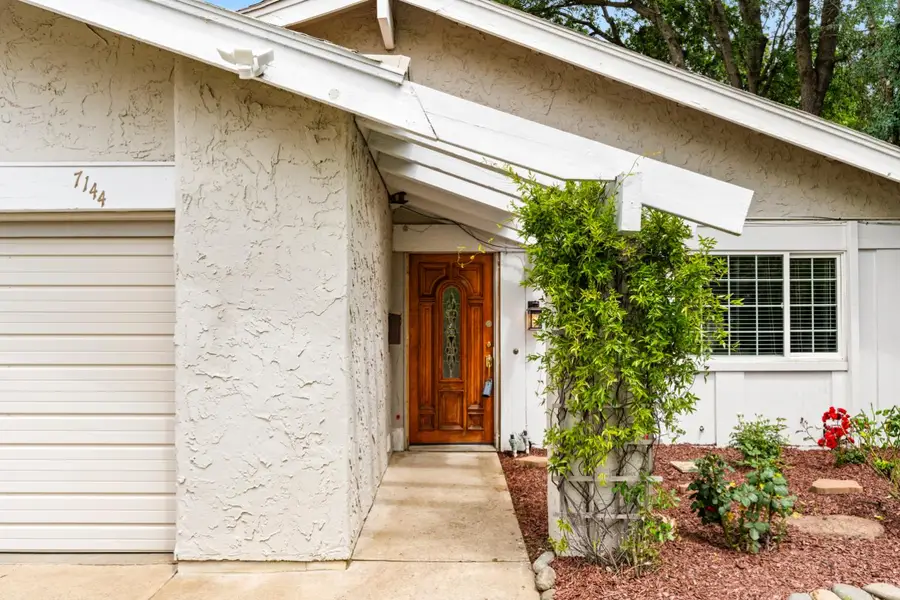 7144 Woodmore Oaks Drive, Citrus Heights, CA 95610 - #2
