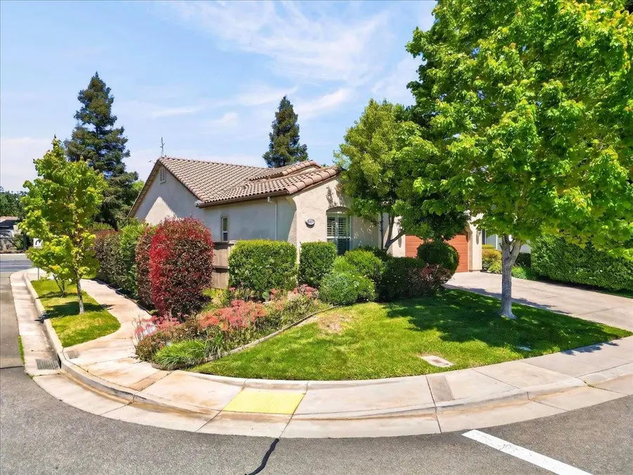 9001 Virginia Fife Way, Elk Grove, CA 95624 - #3