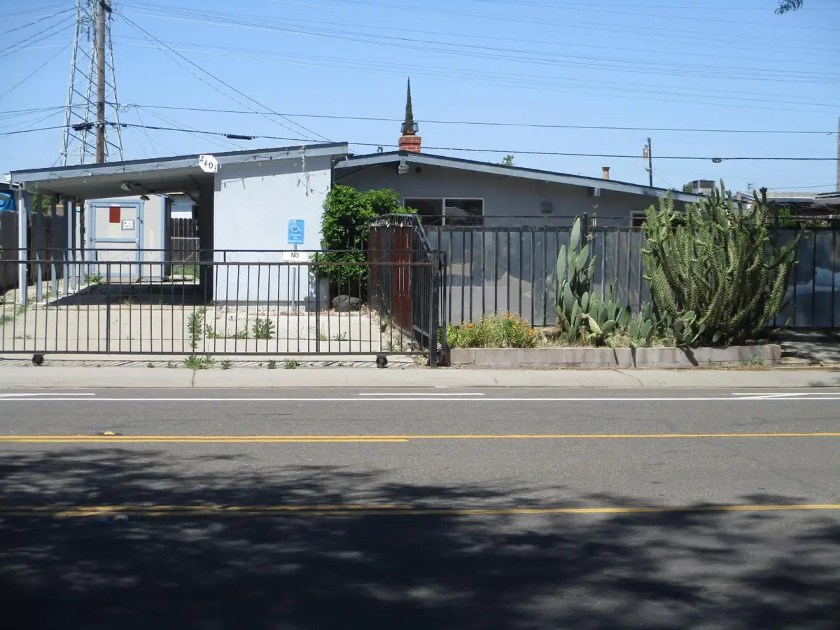 2403 Lever Boulevard, Stockton, CA 95206 - #1