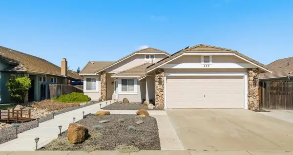 245 Douma Way, Ripon, CA 95366