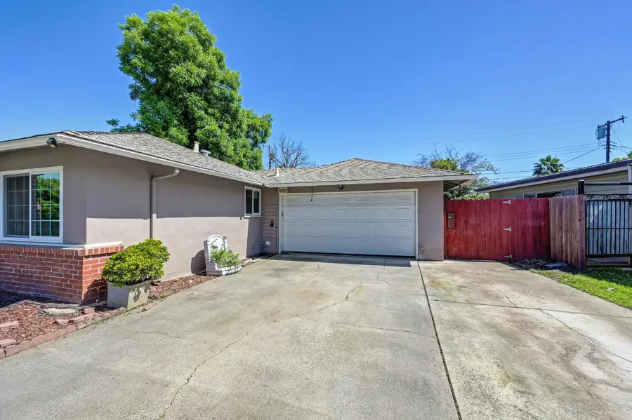 2560 Carson Way, Sacramento, CA 95821 - #3