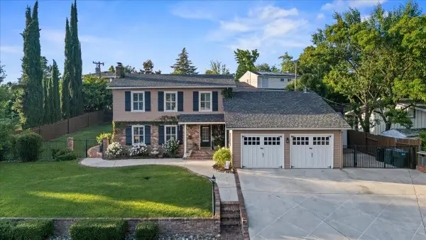 5065 Cocoa Palm Way, Fair Oaks, CA 95628