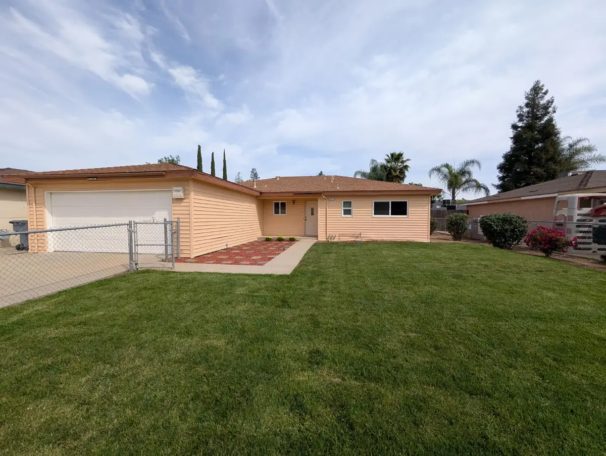 213 Renee Way, Madera, CA 93638 - #1