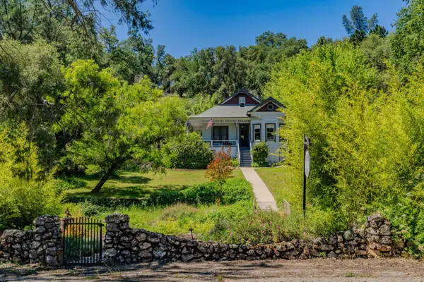 1407 Jackson Gate Rd, Jackson, CA 95642