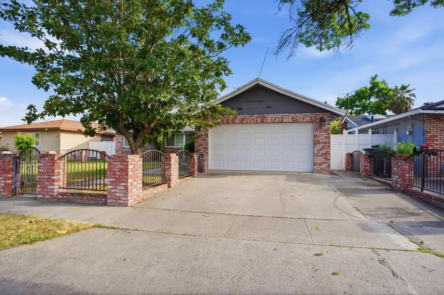 1436 Montclair Drive, Modesto, CA 95350 - #3
