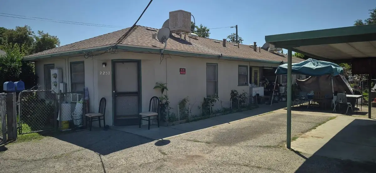 2263 E Thomas Avenue, Fresno, CA 93701 - #1