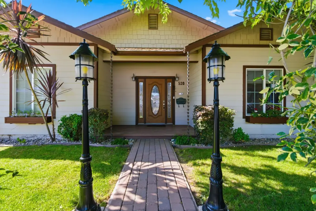 520 W 9th Street, Tracy, CA 95376 - #1