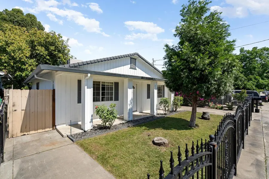 608 S Golden Gate Avenue, Stockton, CA 95206 - #2