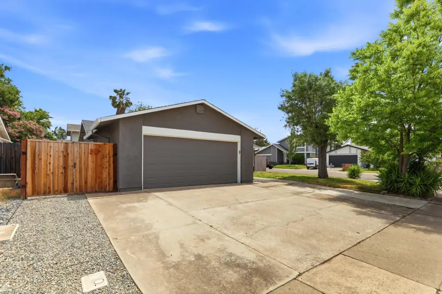 7310 Sunwood Way, Citrus Heights, CA 95621 - #3