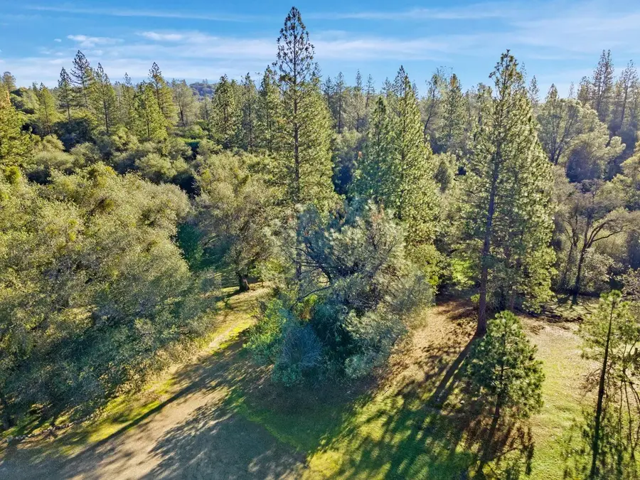 3040 Wolverine Court, El Dorado, CA 95623 - #3