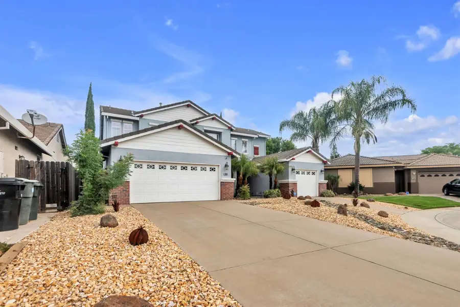 10085 Castle Oaks Court, Sacramento, CA 95829 - #2