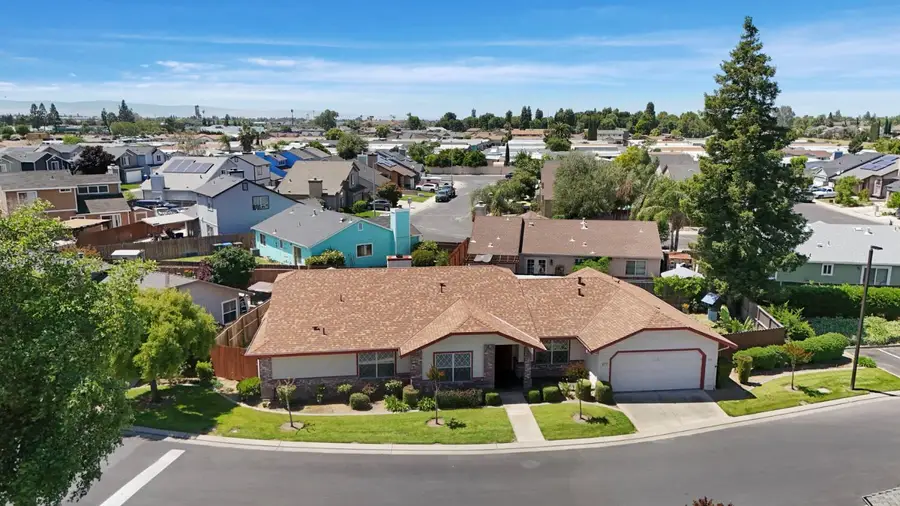 277 Garden Circle Drive, Manteca, CA 95336 - #3