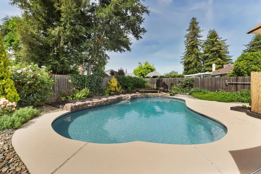 9021 Thilow Drive, Sacramento, CA 95826 - #2
