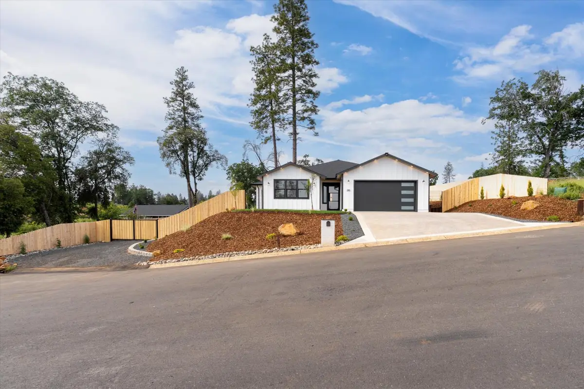 1865 June Way, Paradise, CA 95969 - #1
