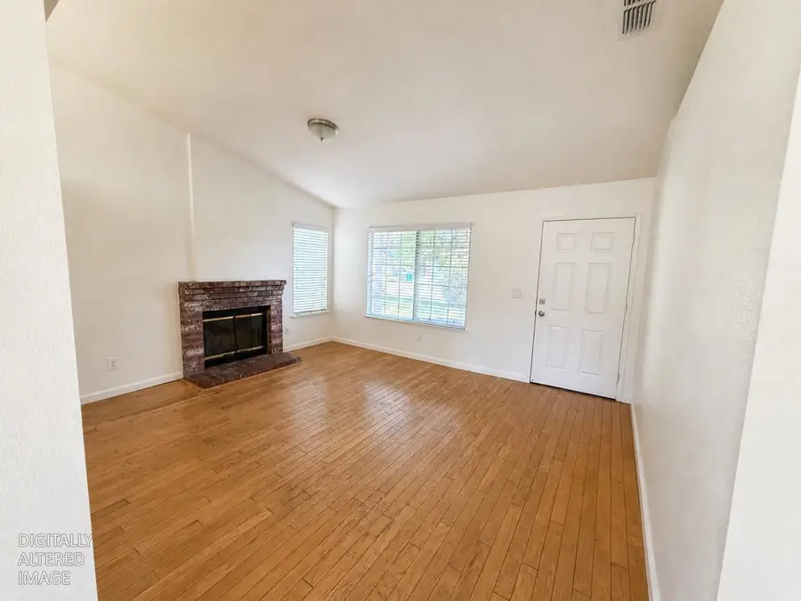 1620 Rodeo Way, Olivehurst, CA 95961 - #2
