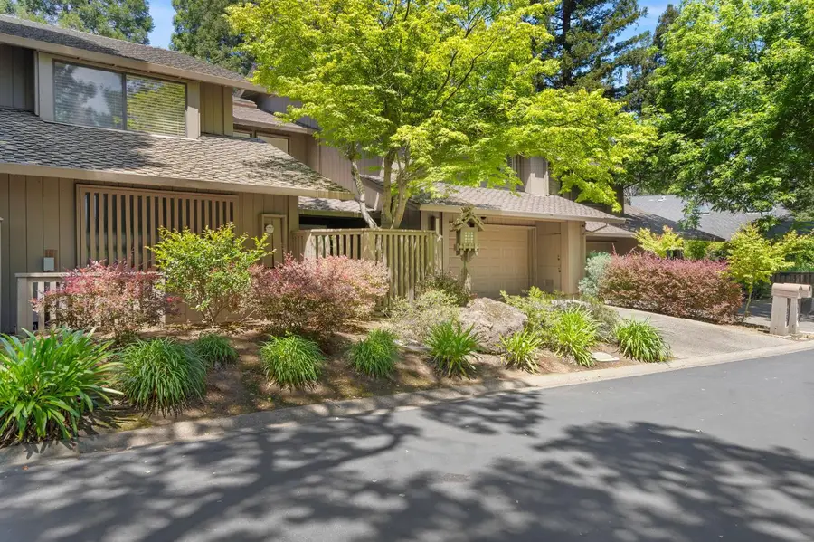 35 River Bluff Lane, Carmichael, CA 95608 - #2