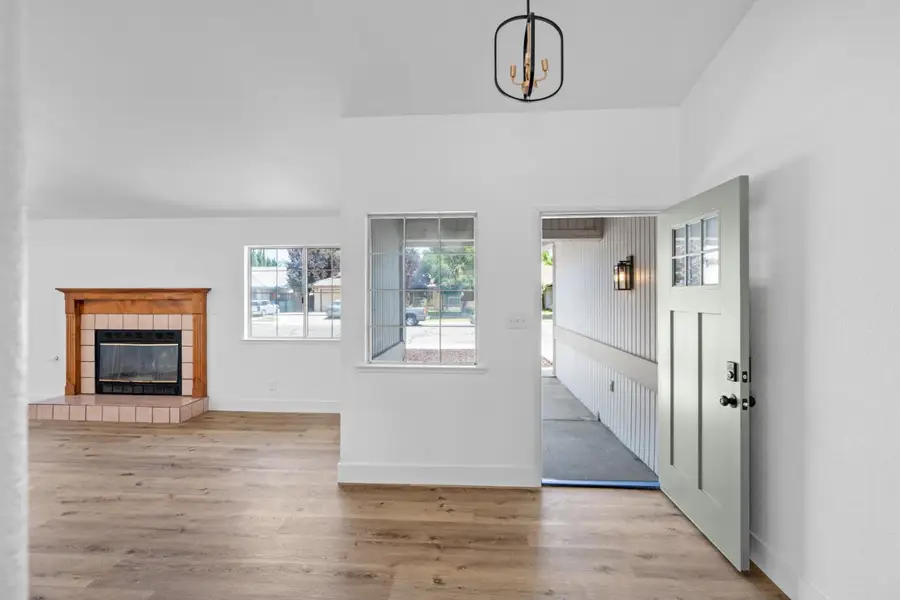 449 Cottonwood Drive, Los Banos, CA 93635 - #3