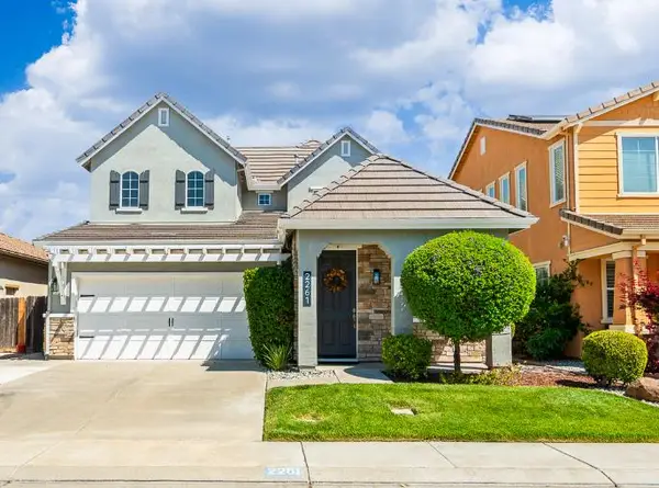 2261 Maverick Court, Modesto, CA 95355