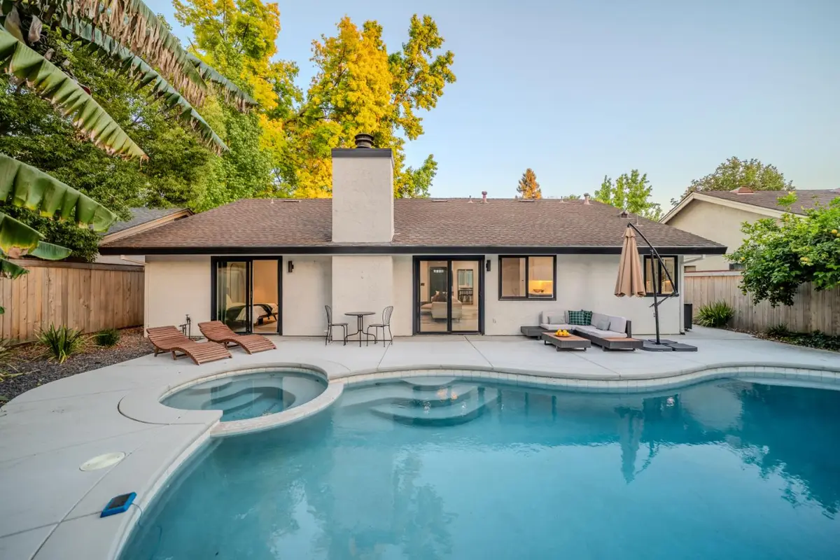 1525 Woodland Oaks Way, Sacramento, CA 95833 - #1