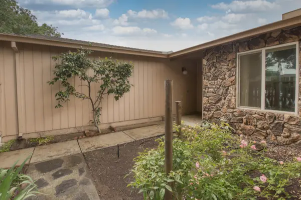 2905 Bateman Lane, Modesto, CA 95354