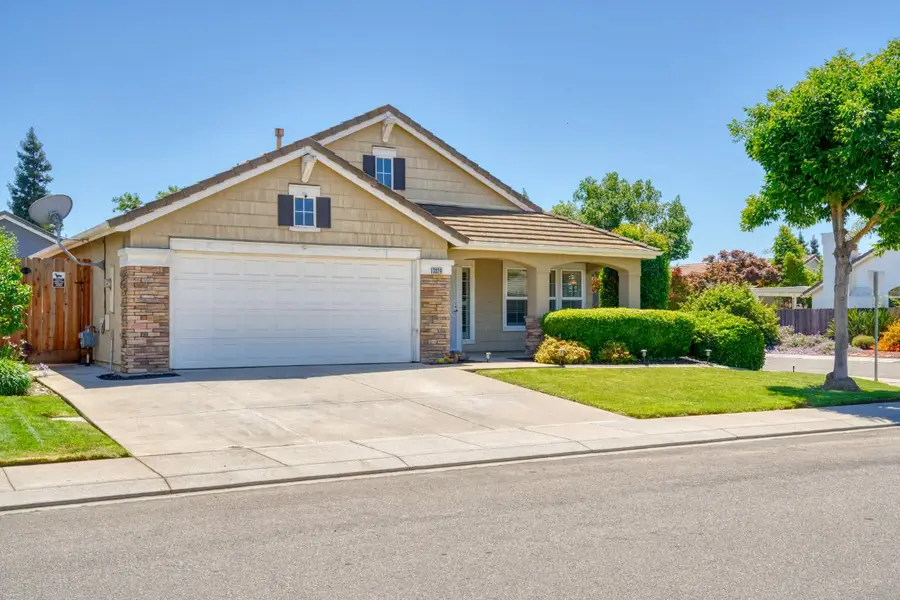 3324 Sleepy Hollow Lane, Modesto, CA 95355 - #3