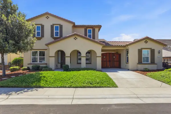8476 Bolcetto Circle, Elk Grove, CA 95757