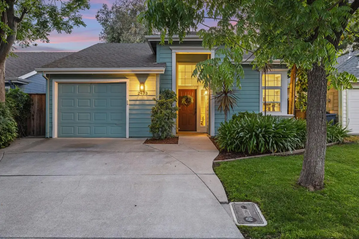 2433 Albany Avenue, Davis, CA 95618 - #1