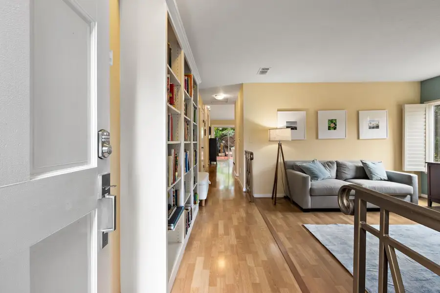 41 Porto Santo Court, Sacramento, CA 95831 - #3