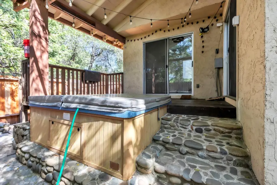 8064 Forest Glen Way, Citrus Heights, CA 95610 - #2