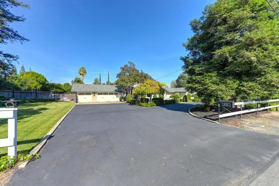 9001 Golden Gate Avenue, Orangevale, CA 95662 - #2
